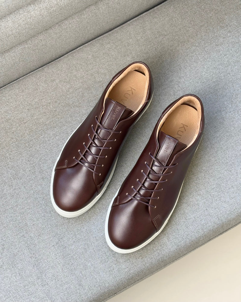 Sneakers VS Brown