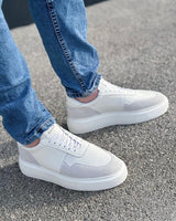Sneakers NV