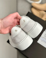 Sneakers NV