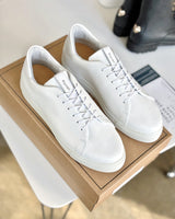 Sneakers VS