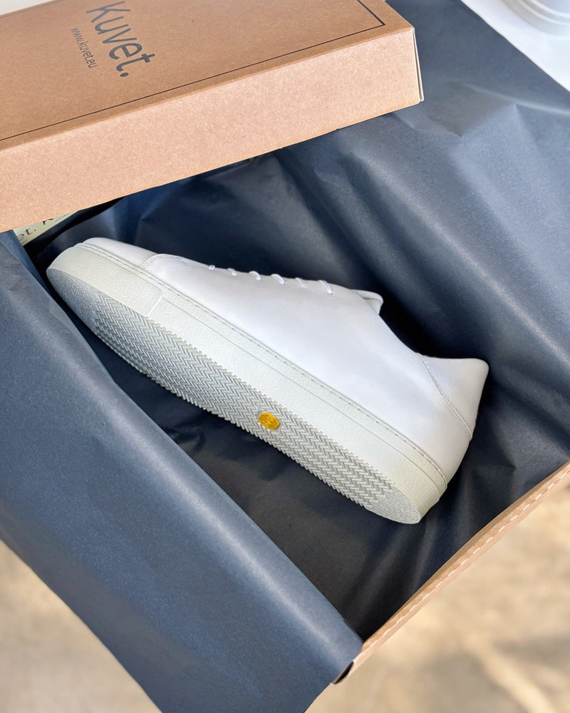 Sneakers VS